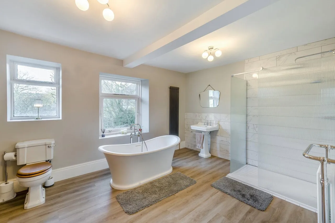 Off Thirstin Road, Honley, HD9, photo 26