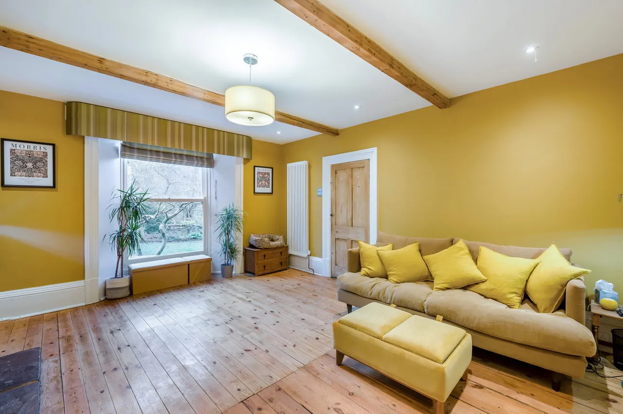 Off Thirstin Road, Honley, HD9, photo 20