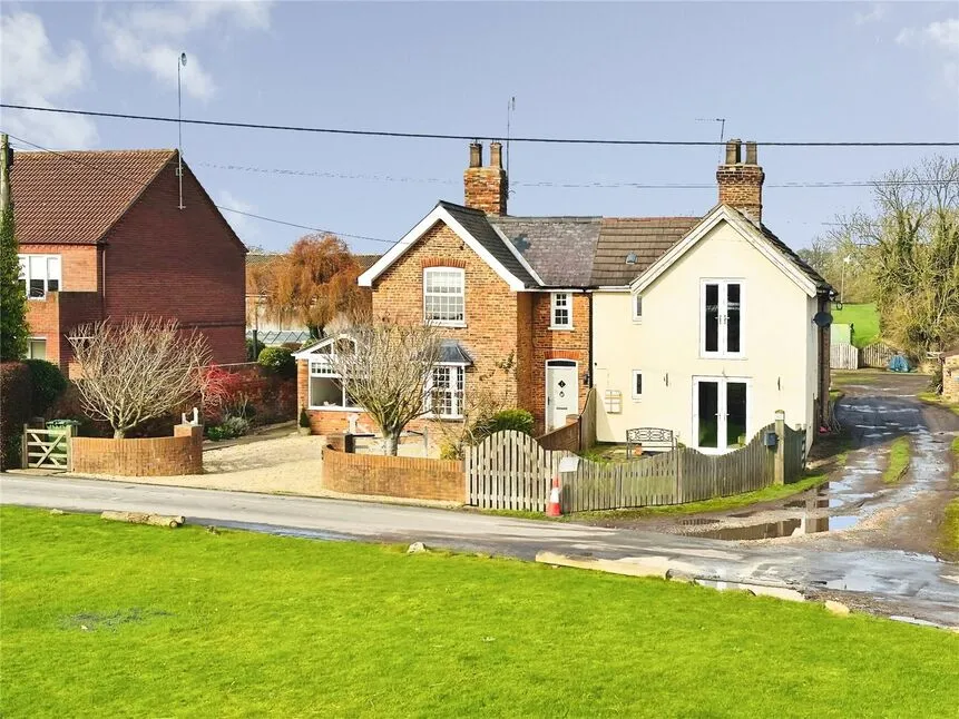 3 bed house for sale — Saltmarshe, Goole, East Yorkshire, DN14