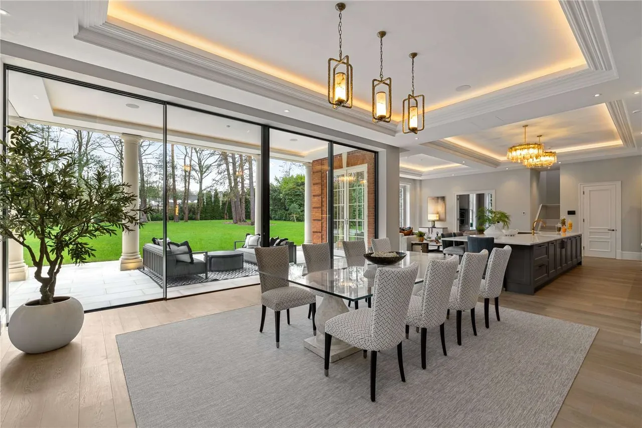 East Road, St George's Hill, Weybridge, Surrey, KT13 0LD, photo 6