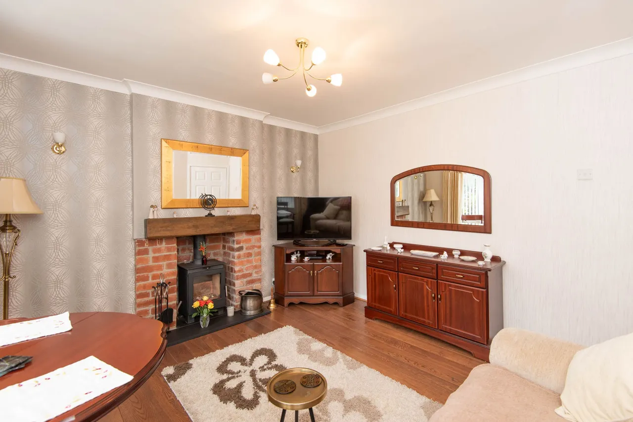 Southfield Avenue, Hasland, S41, photo 10