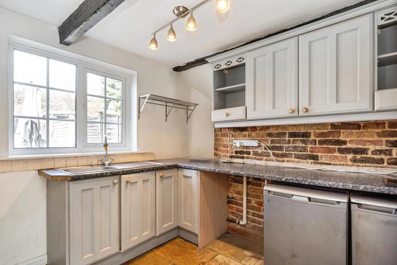 Station Road, Robertsbridge, TN32, photo 3