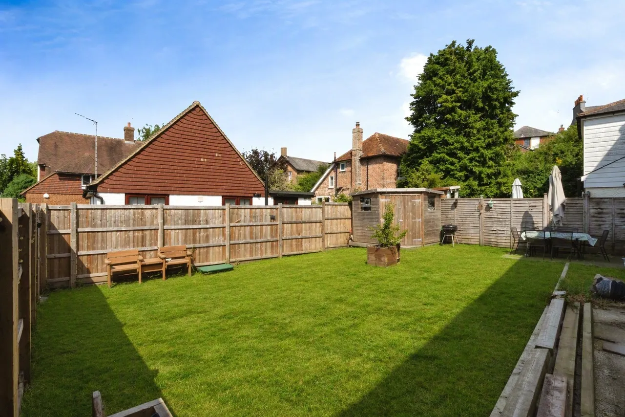 Station Road, Robertsbridge, TN32, photo 6