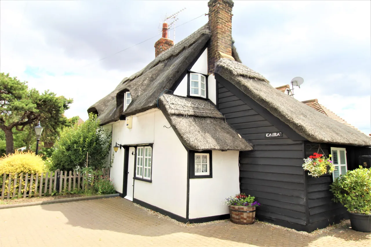 North Stifford, Grays, Essex, RM16 5UE, photo 16