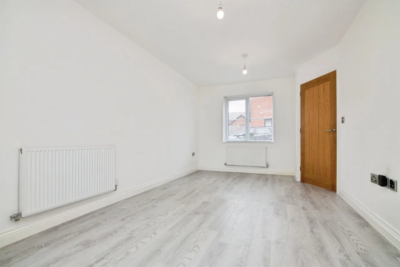 The Woodlands, Oldbury, B68, photo 8