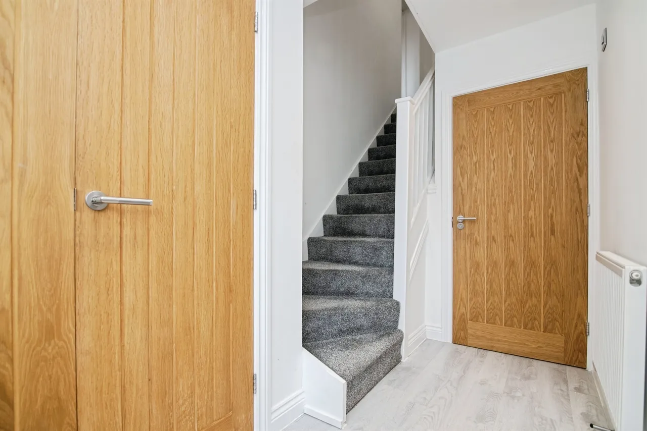 The Woodlands, Oldbury, B68, photo 3