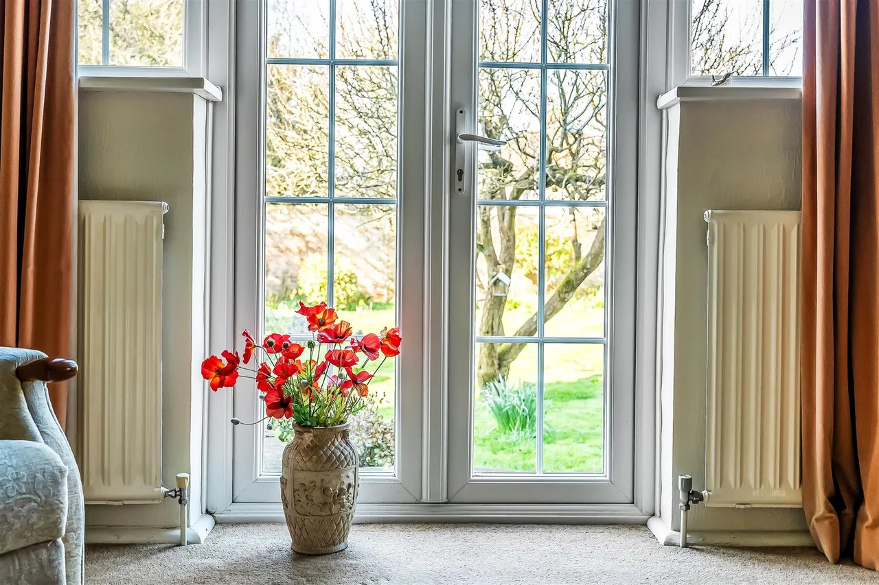 Rectory Close, Ashtead, KT21, photo 9