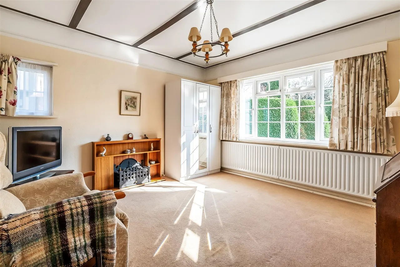 Rectory Close, Ashtead, KT21, photo 10