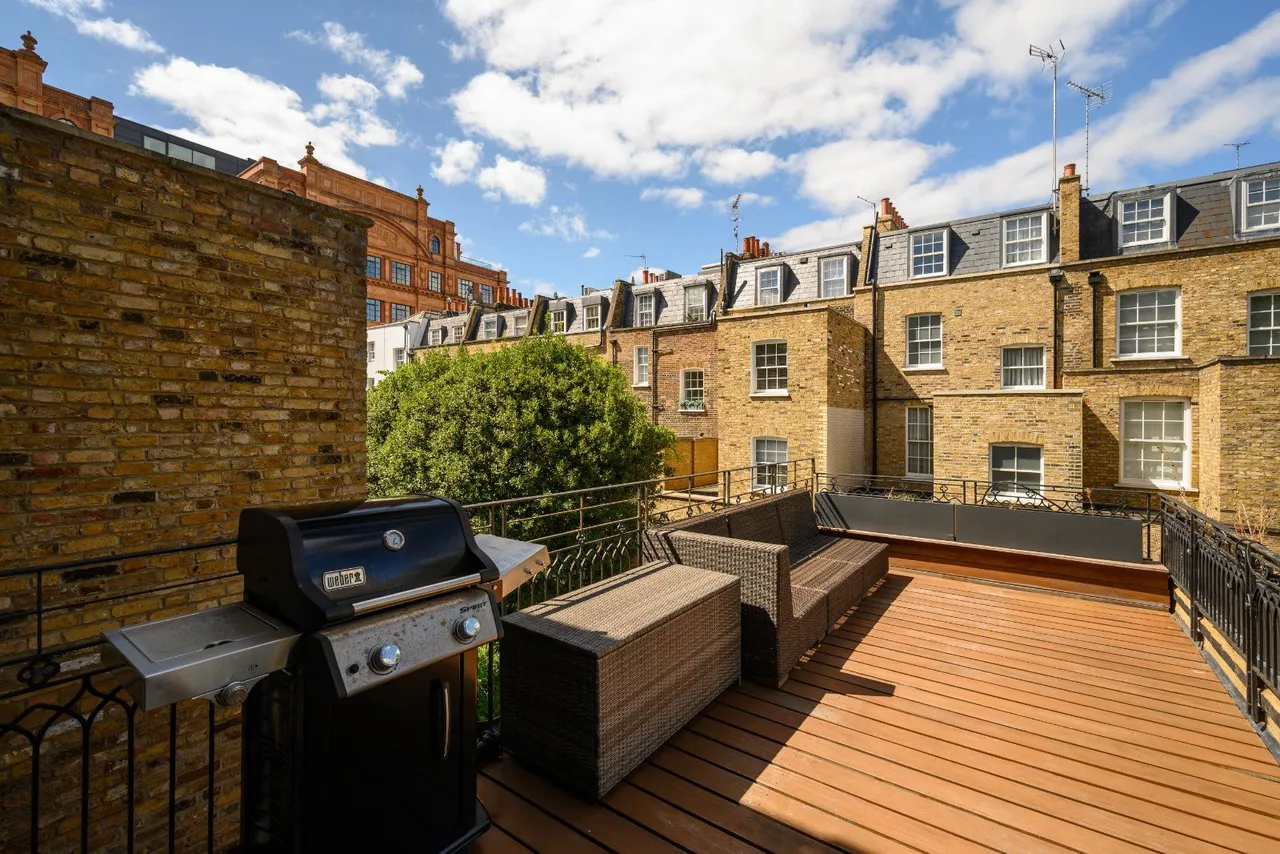 Trevor Square, Knightsbridge, London, SW7 1DY, photo 4