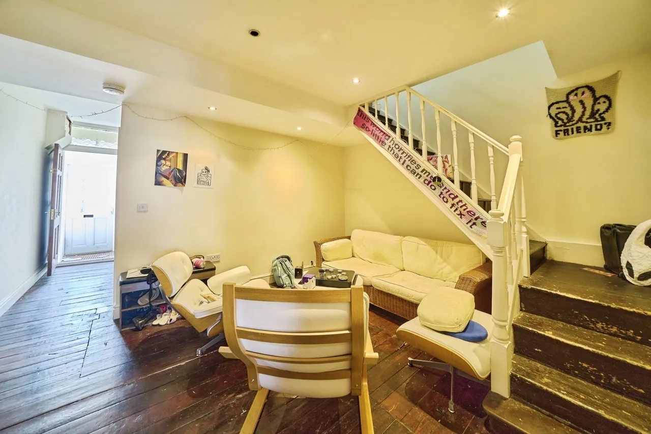 Thorpe Road, London, E7, photo 19