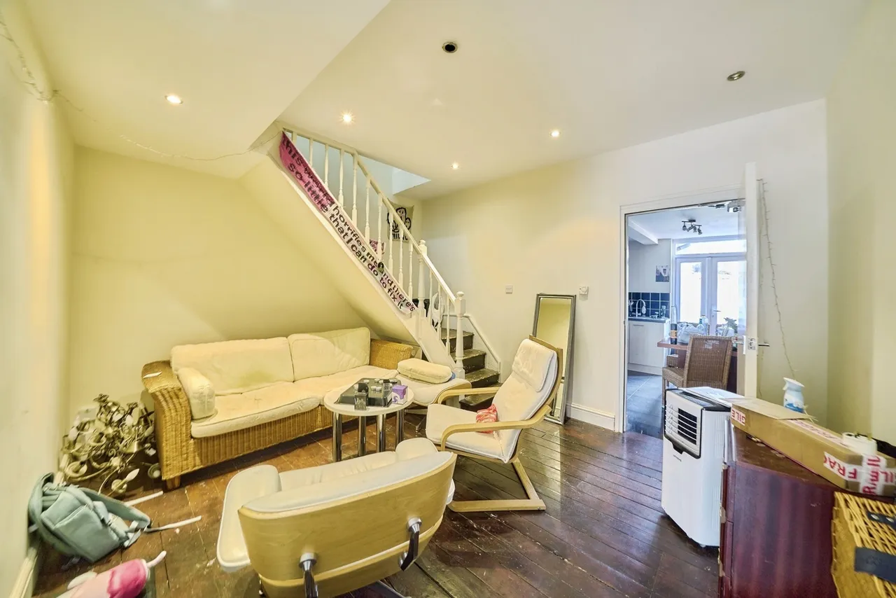 Thorpe Road, London, E7, photo 20