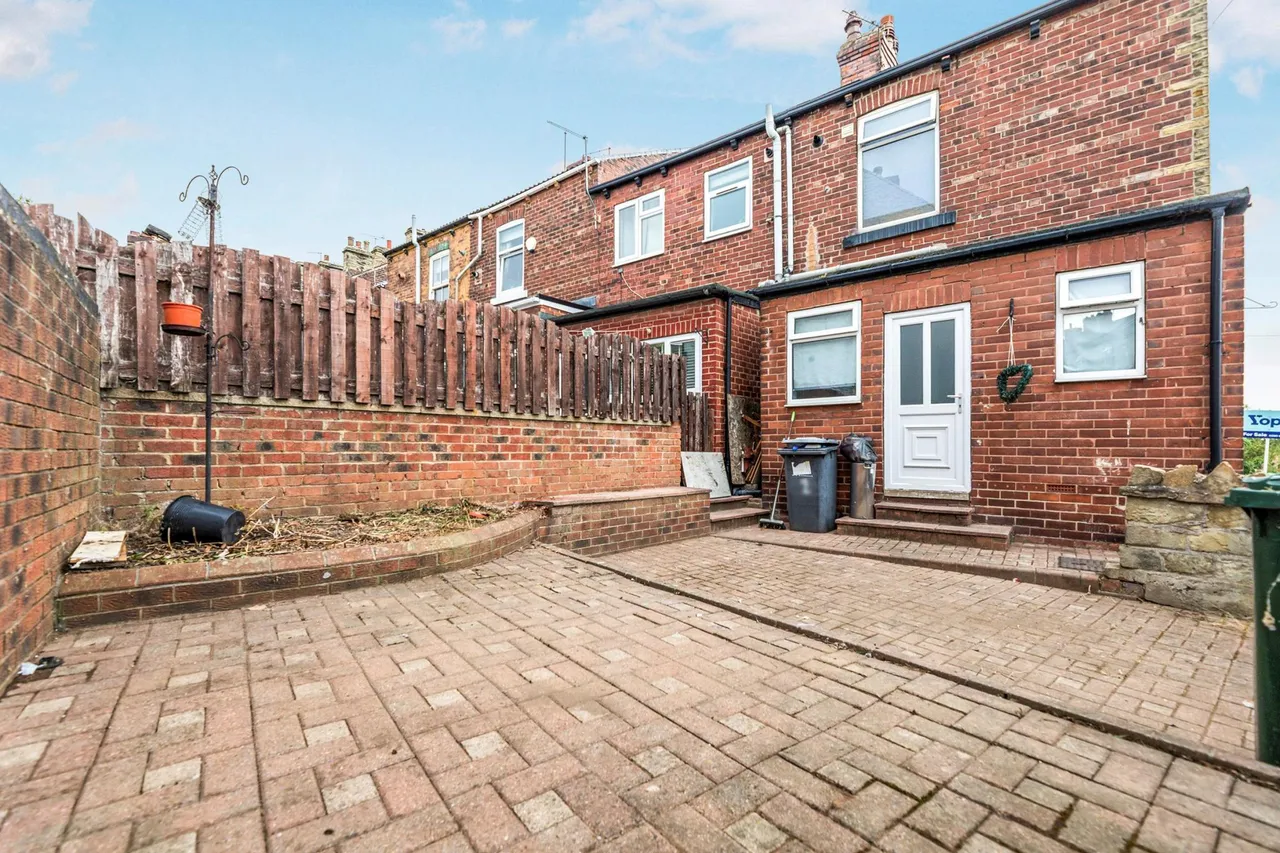 Edward Street, Darfield, S73, photo 18
