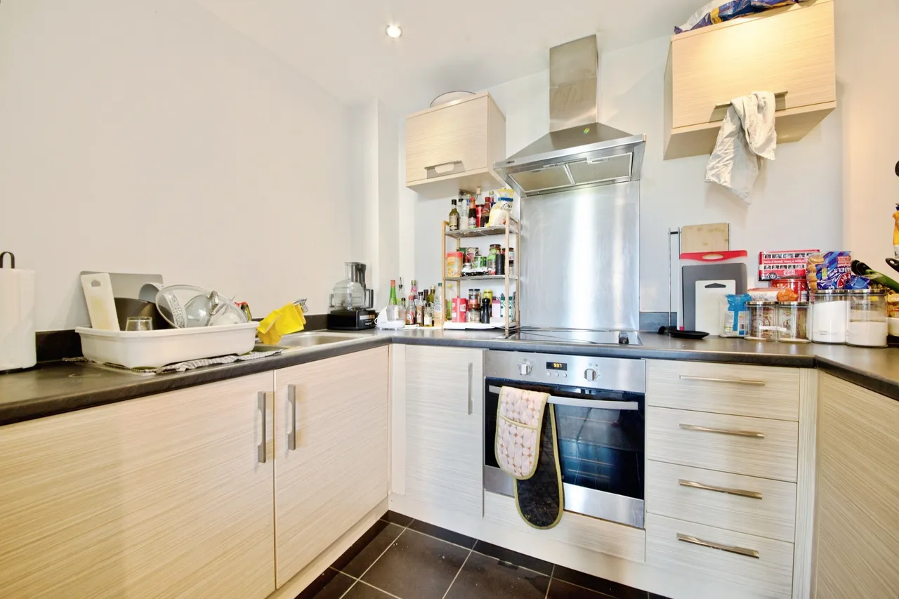 Needleman Close, London, NW9, photo 5