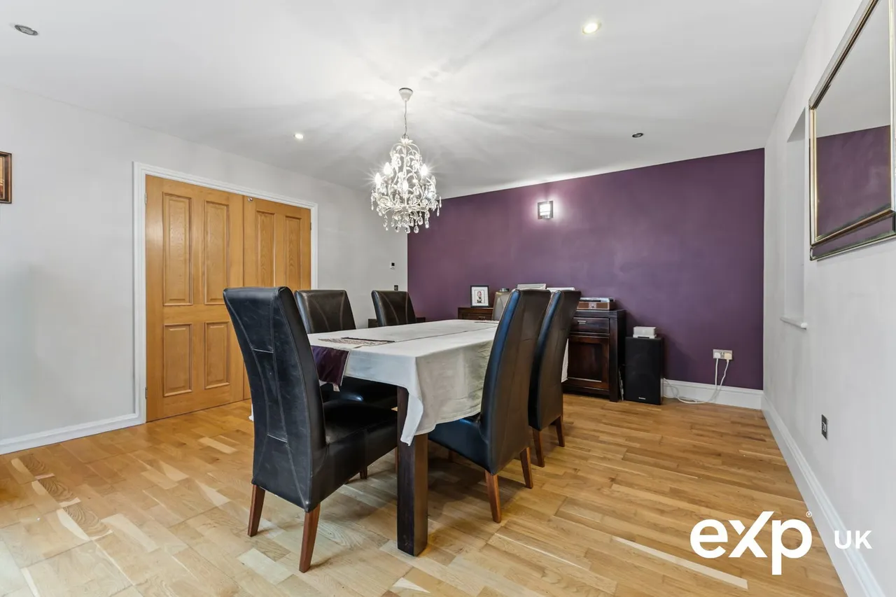 Church Drive, Ravenshead, photo 16