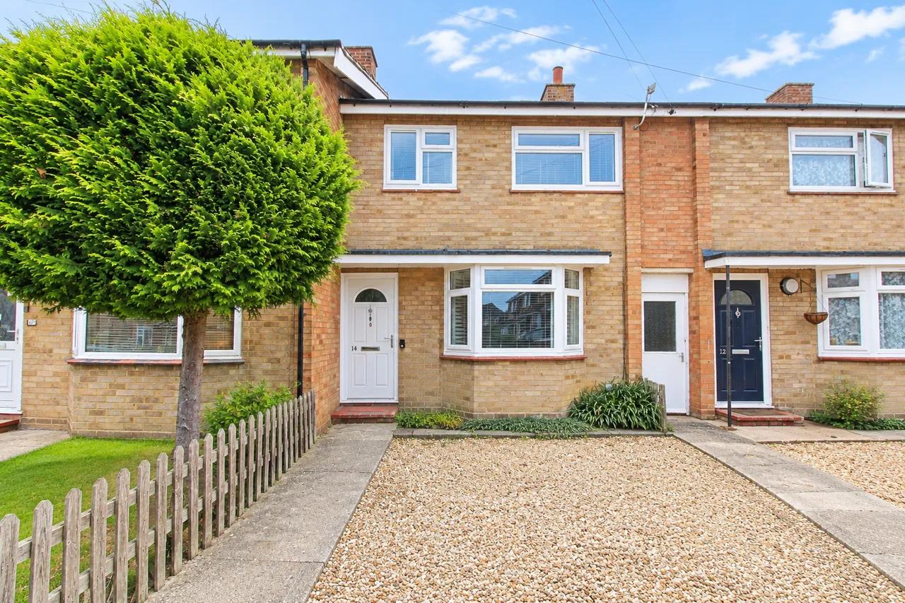 3 bed house for sale, Lees Close, Dunton, SG18