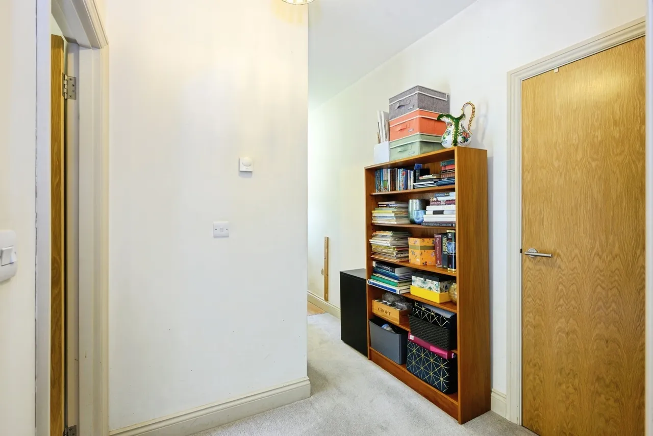 Princes Road, Redhill, RH1, photo 12