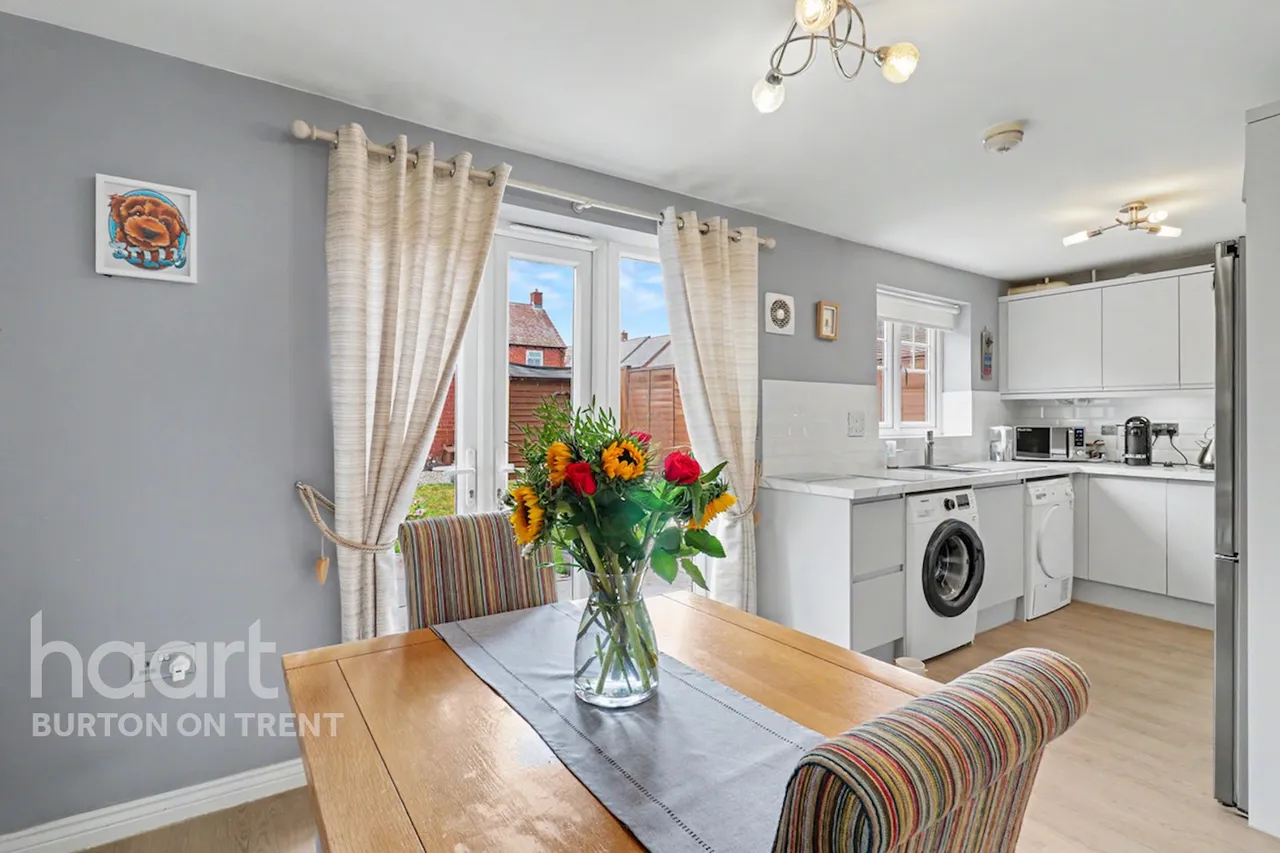 Morley Walk, Swadlincote, DE11, photo 4