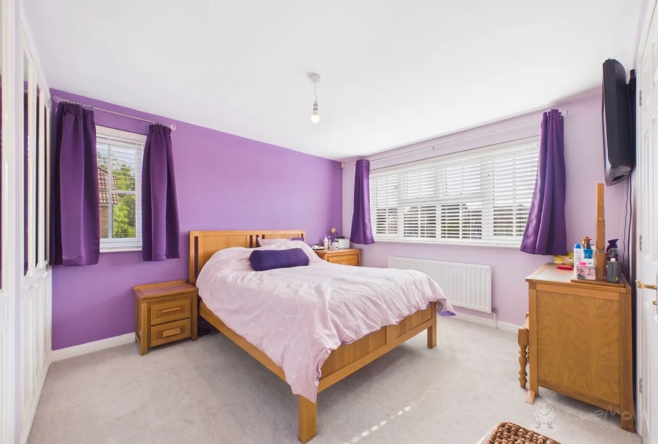 Gloster Close, Hawkinge, CT18, photo 12