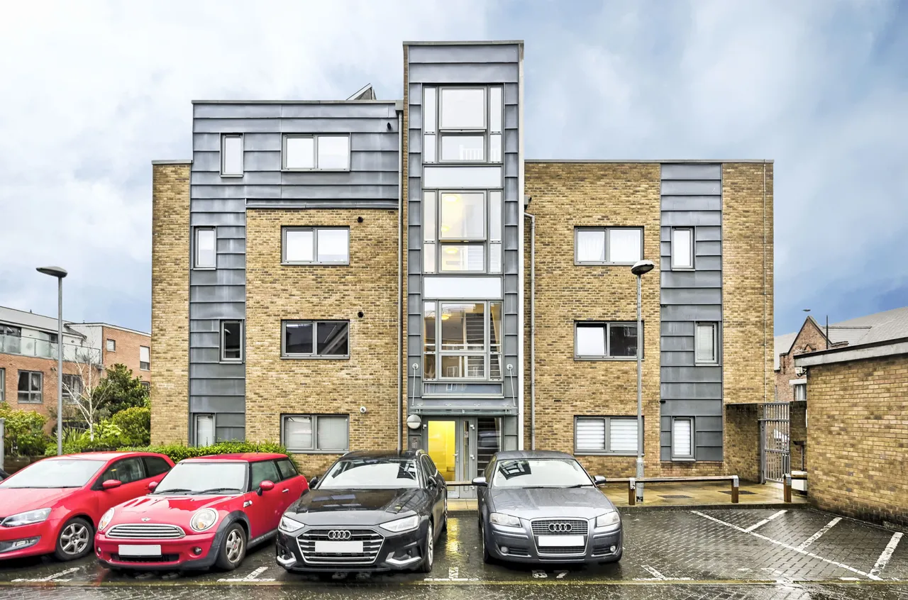 152 Bagleys Lane, London, photo 10