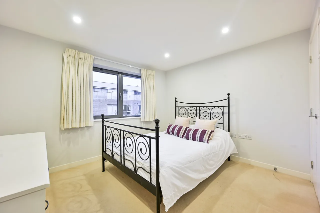 152 Bagleys Lane, London, photo 6