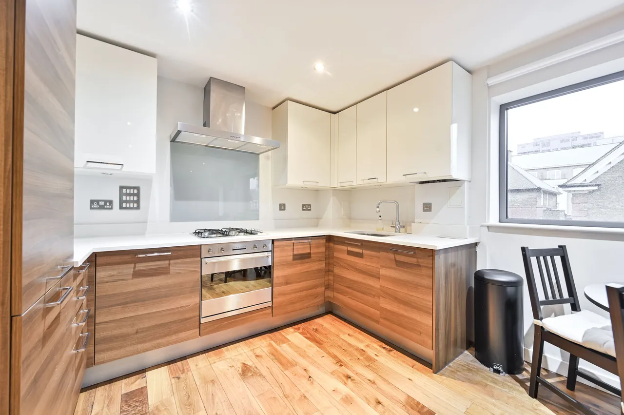 152 Bagleys Lane, London, photo 4