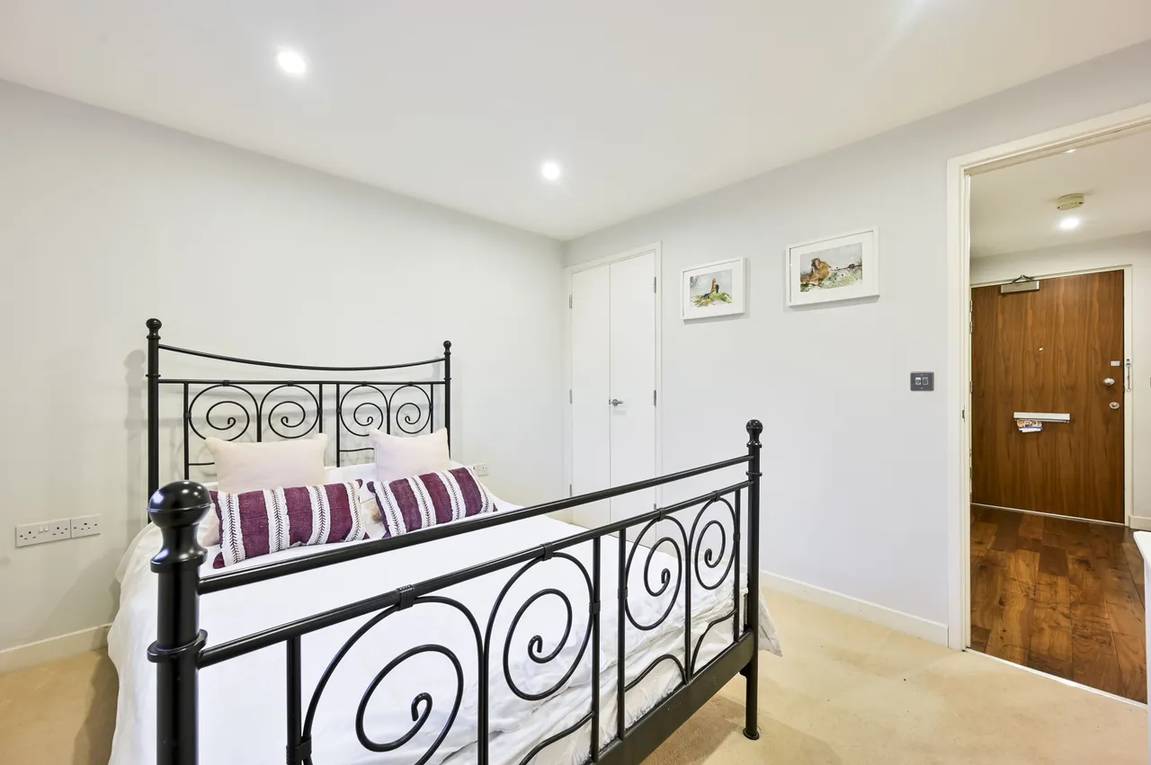 152 Bagleys Lane, London, photo 7