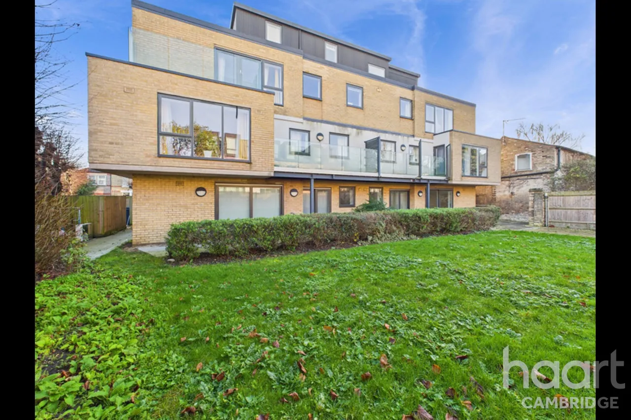 1 bed flat for sale, Springfield Road, Cambridge, CB4