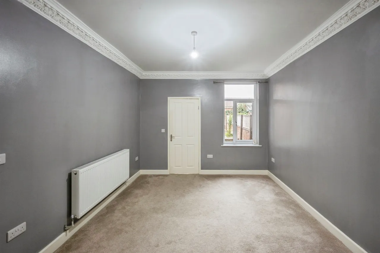 Ivanhoe Road, Conisbrough, DN12, photo 10