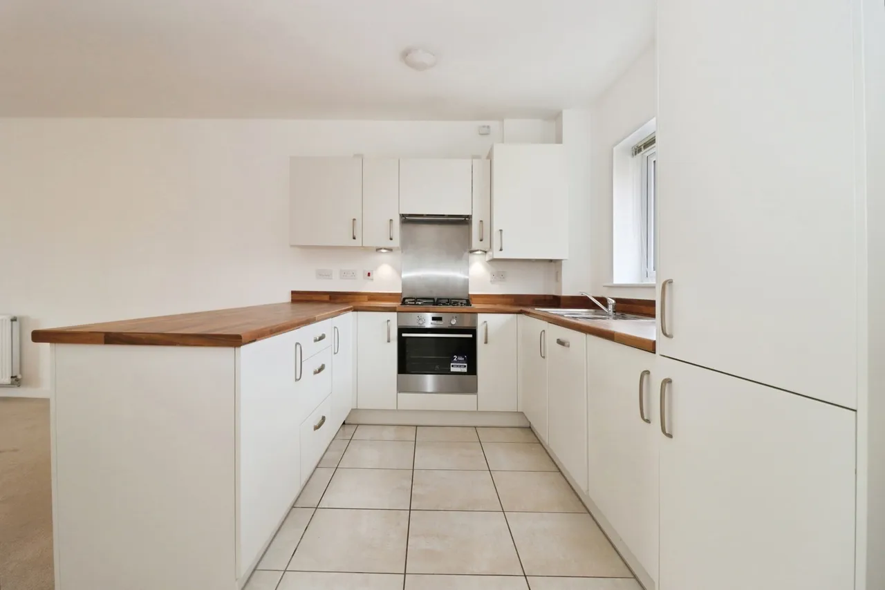 George Holmes Way, Scholars Chase, Bristol, BS16, photo 4
