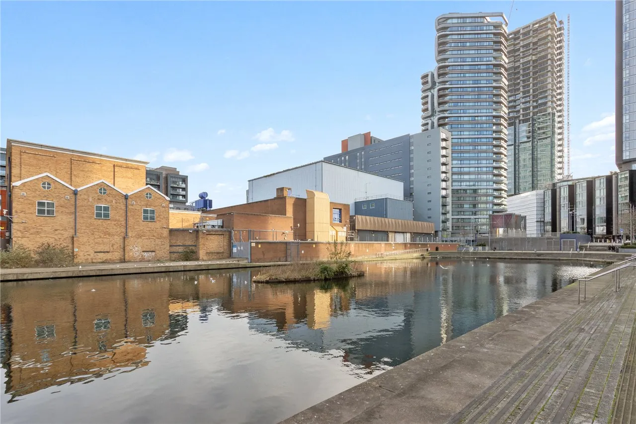 City Road, London, EC1V, photo 5
