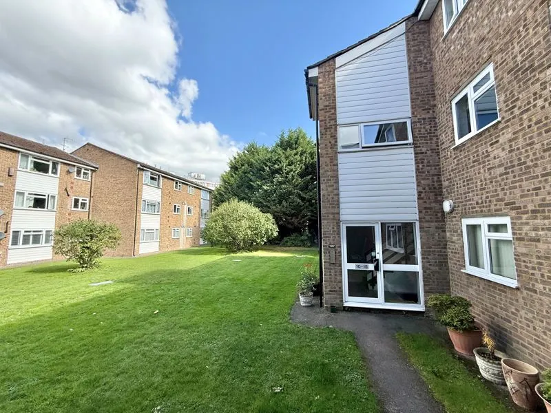 Fennels Road, High Wycombe HP11 1SS, photo 6