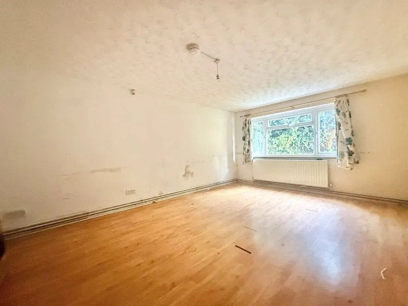 Fennels Road, High Wycombe HP11 1SS, photo 3