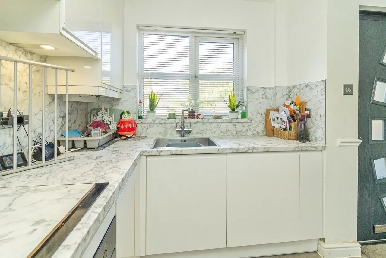 Rosemullion Avenue, Tattenhoe, Milton Keynes, Buckinghamshire, MK4, photo 6
