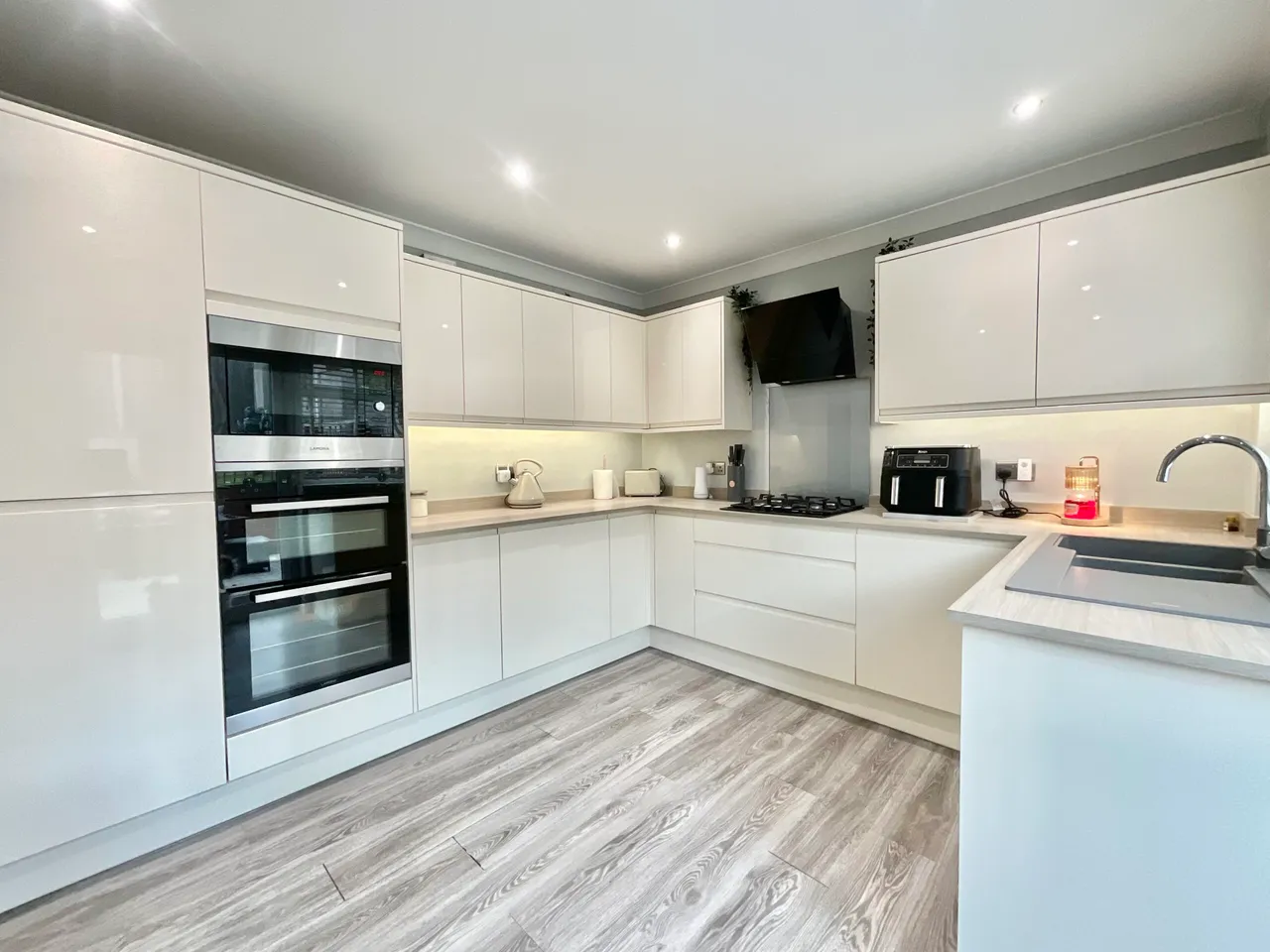 Langland Drive, Stoke-On-Trent, ST3, photo 3