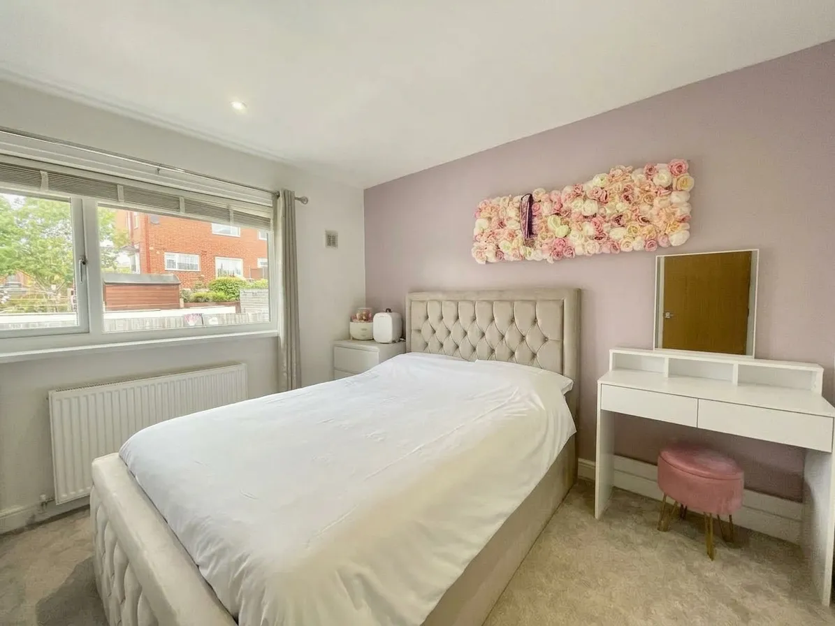 Langland Drive, Stoke-On-Trent, ST3, photo 9