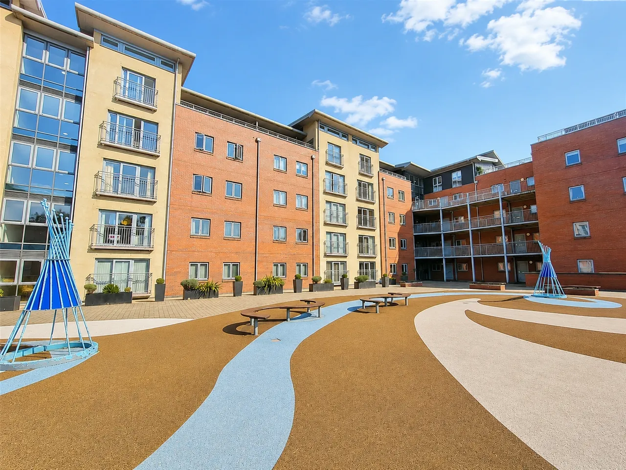 2 bed flat for sale, Queens Road, Chester, CH1