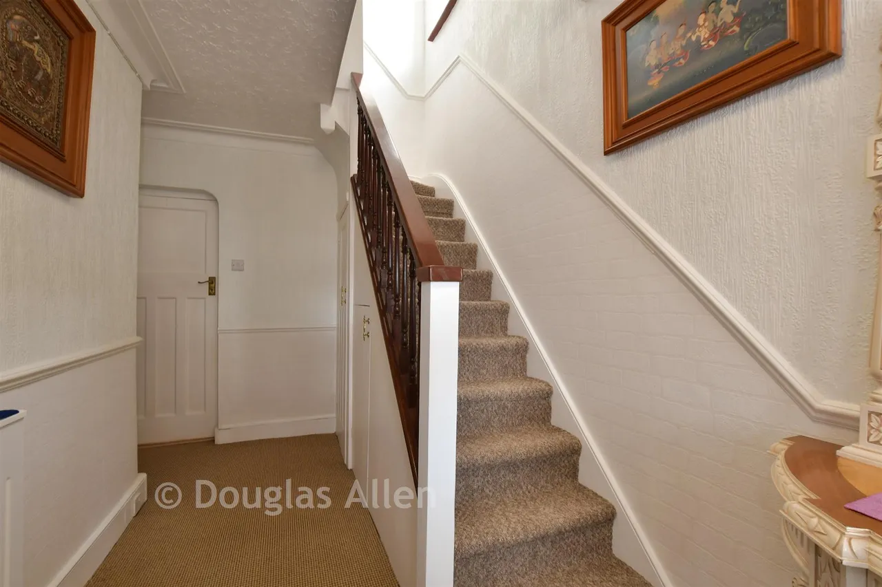 Wennington Road, Rainham, RM13, photo 7