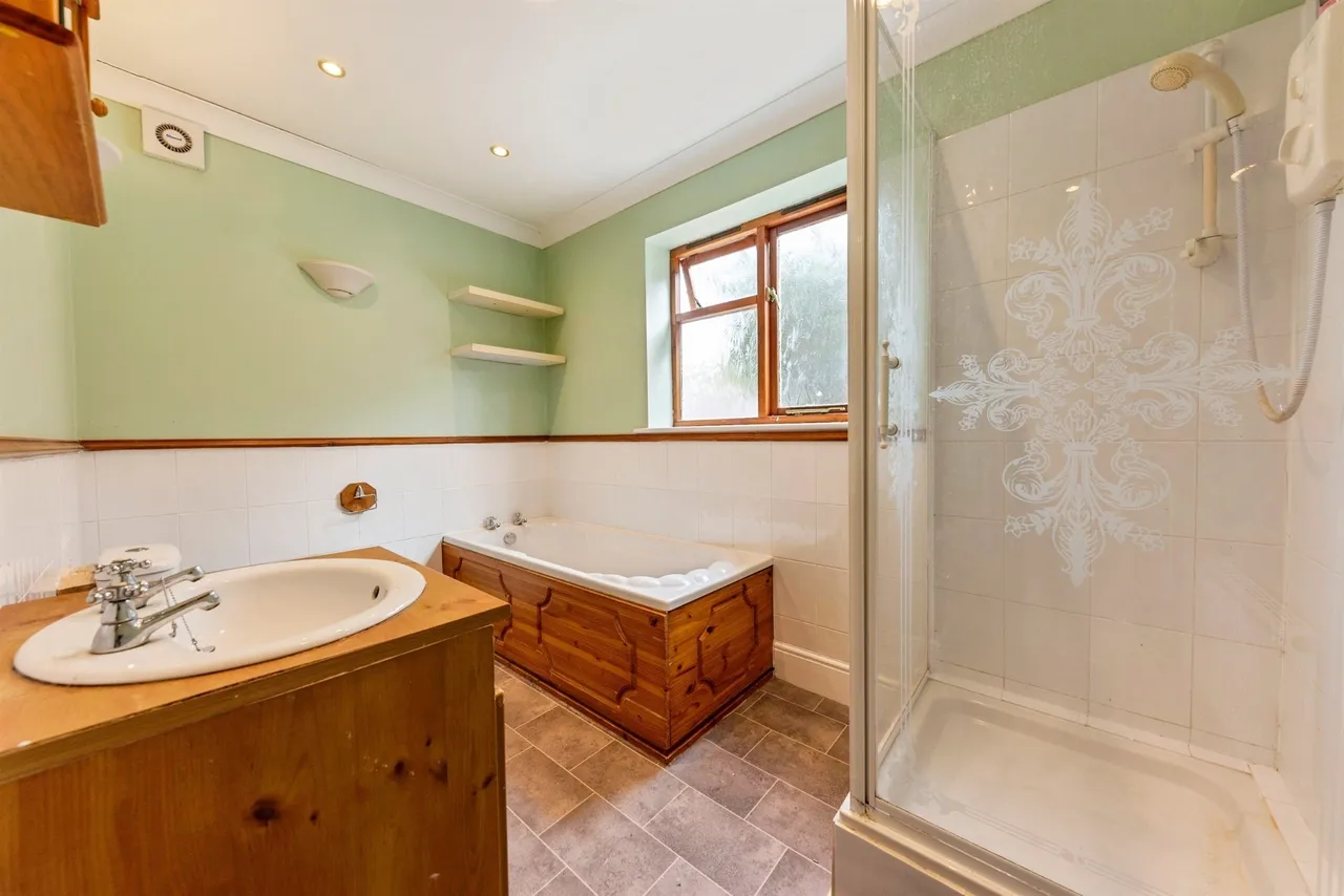Shepton Lane, Pickworth, NG34, photo 17