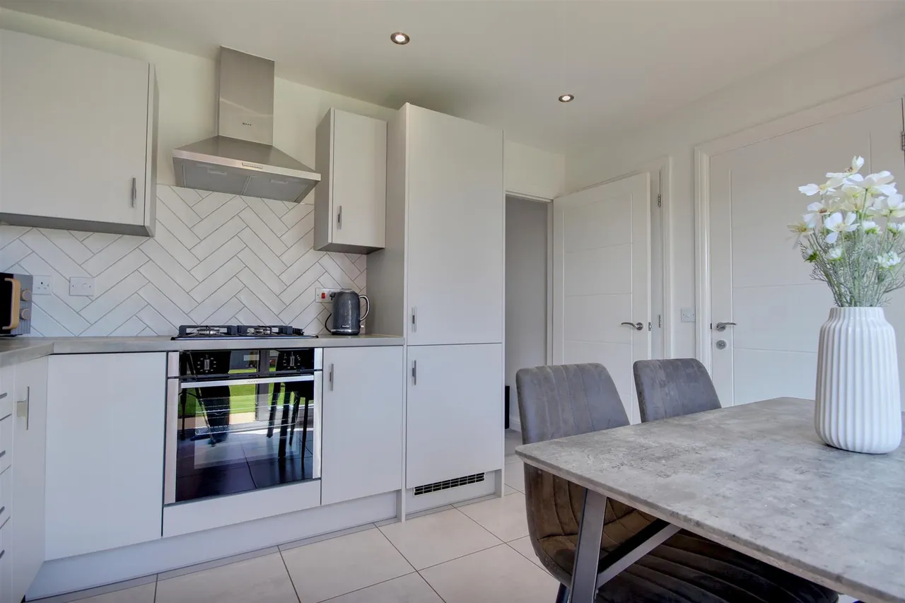 Jobson Avenue, Beverley, photo 3