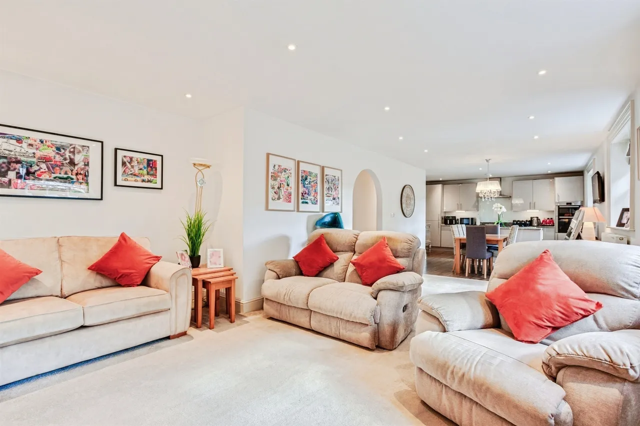 Jenkin Road, Horbury, WF4, photo 9