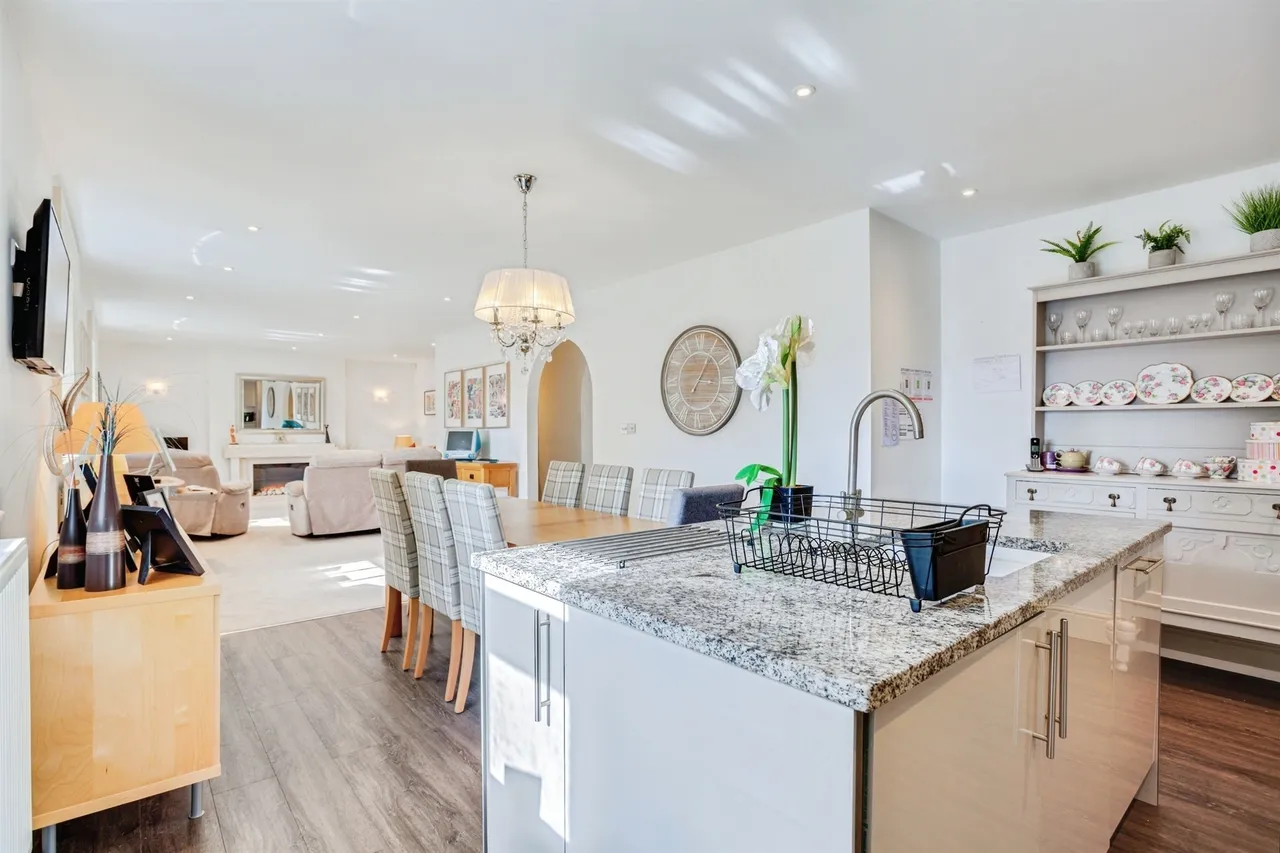 Jenkin Road, Horbury, WF4, photo 6