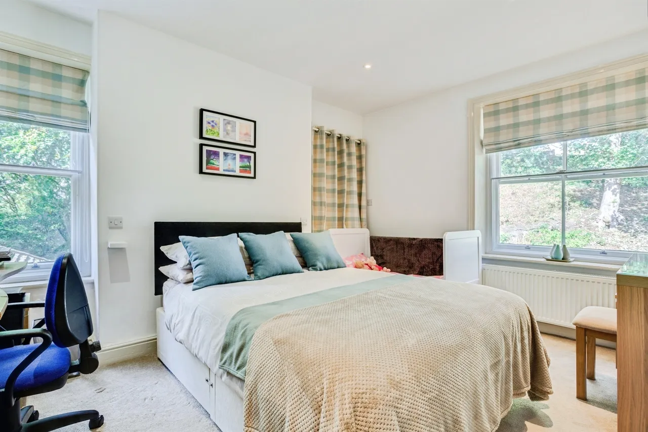 Jenkin Road, Horbury, WF4, photo 15