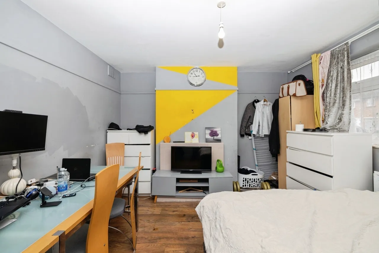 Engleheart Road, London, SE6, photo 2