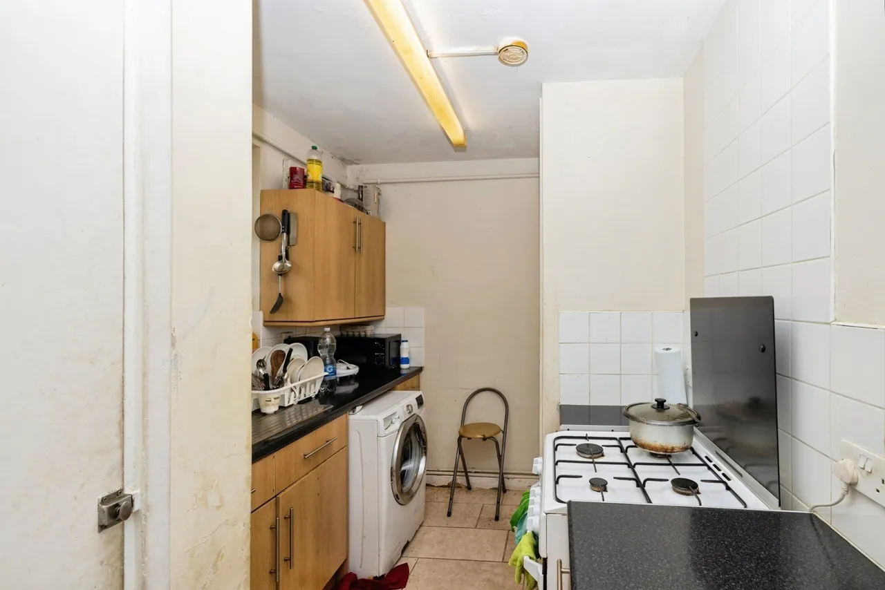 Engleheart Road, London, SE6, photo 4