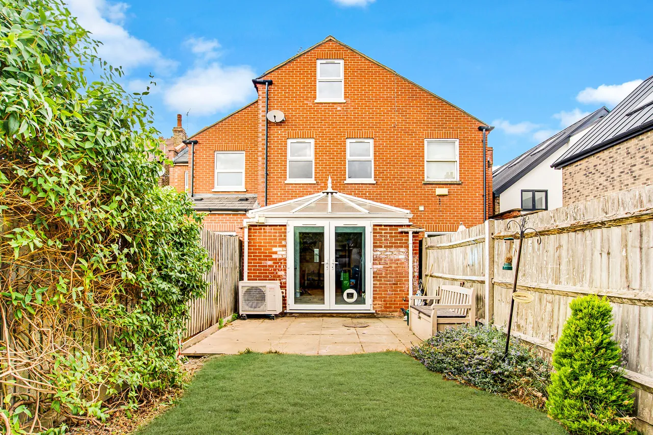 Windings Place, Ealing, W13, photo 3