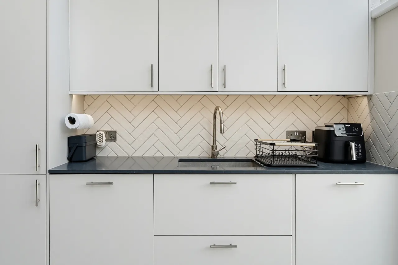 Windings Place, Ealing, W13, photo 4