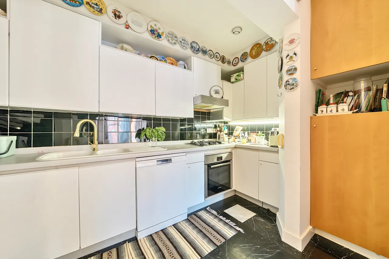 Kensington Court, London, W8, photo 7