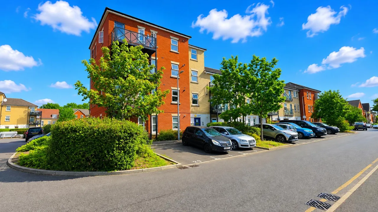 Glandford Way, Chadwell Heath, RM6, photo 14