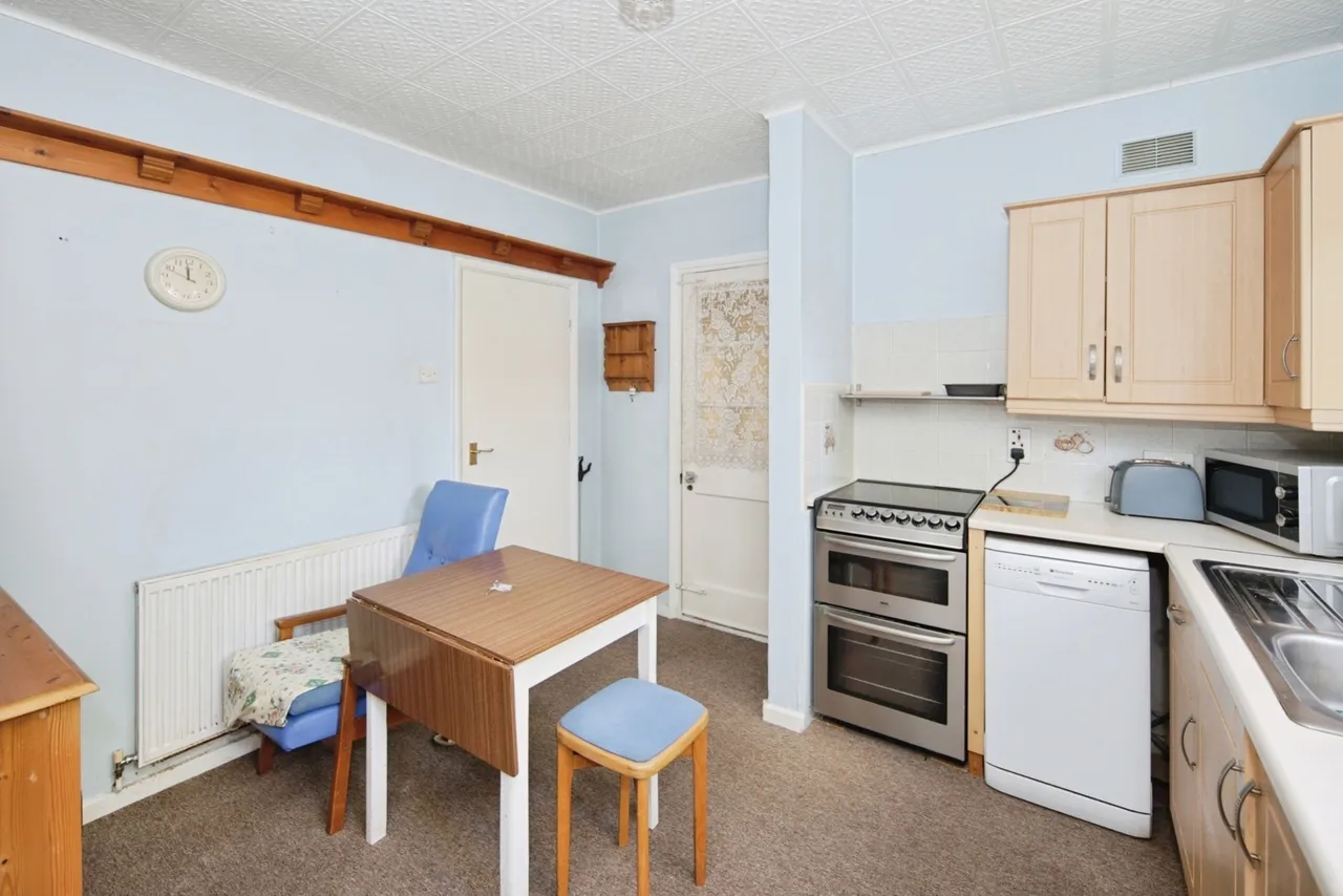 Laburnum Avenue, Kingshurst, Birmingham, B37, photo 9