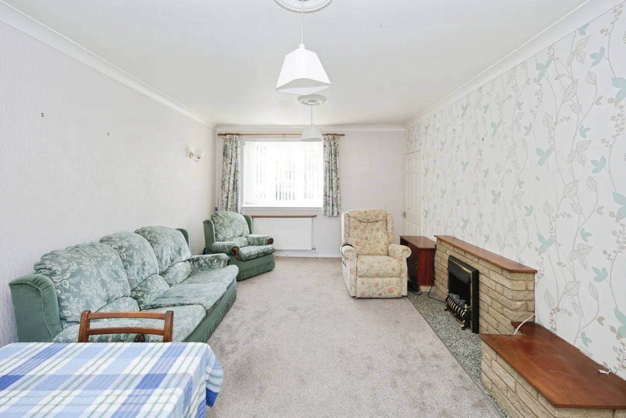 Laburnum Avenue, Kingshurst, Birmingham, B37, photo 2